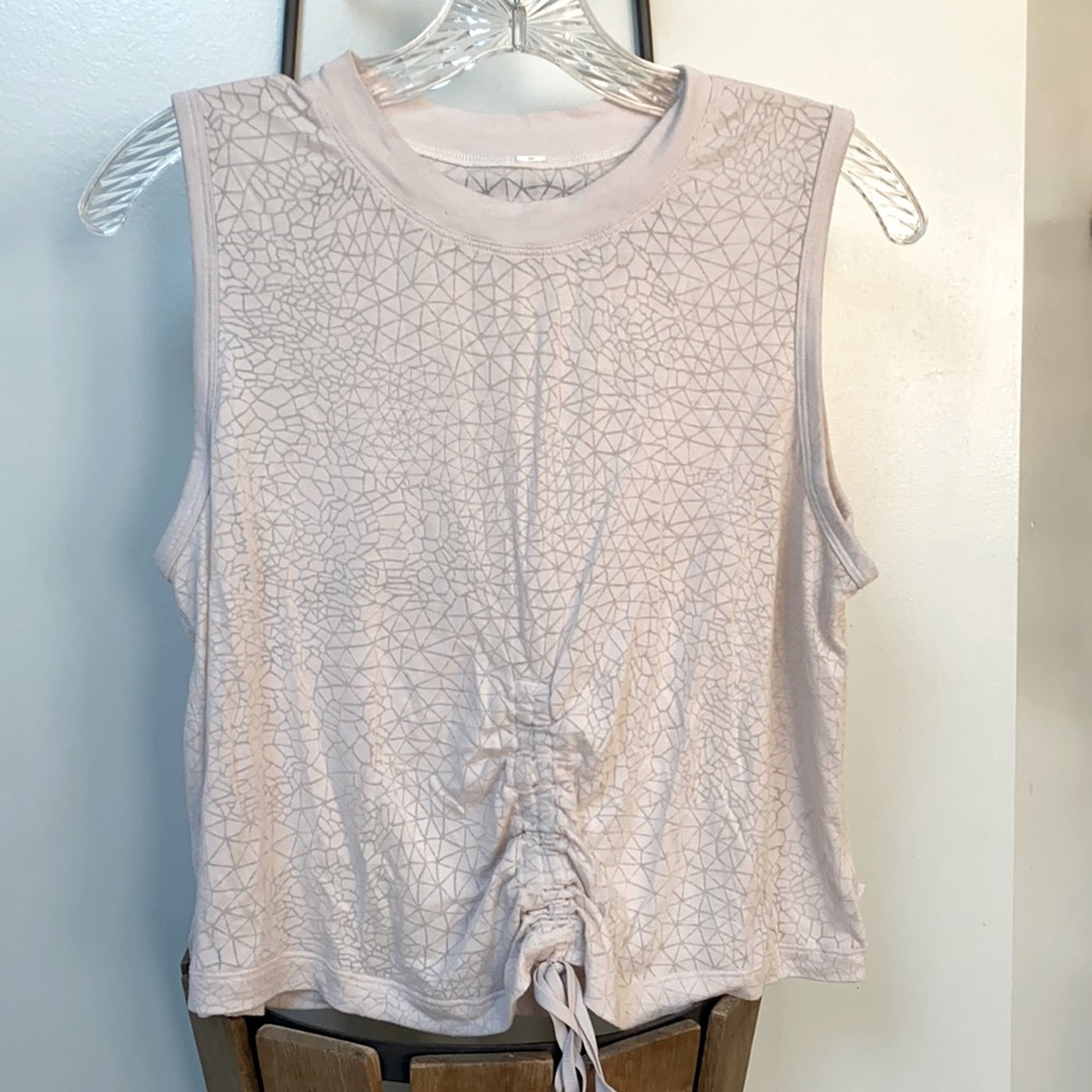 Lululemon tank top